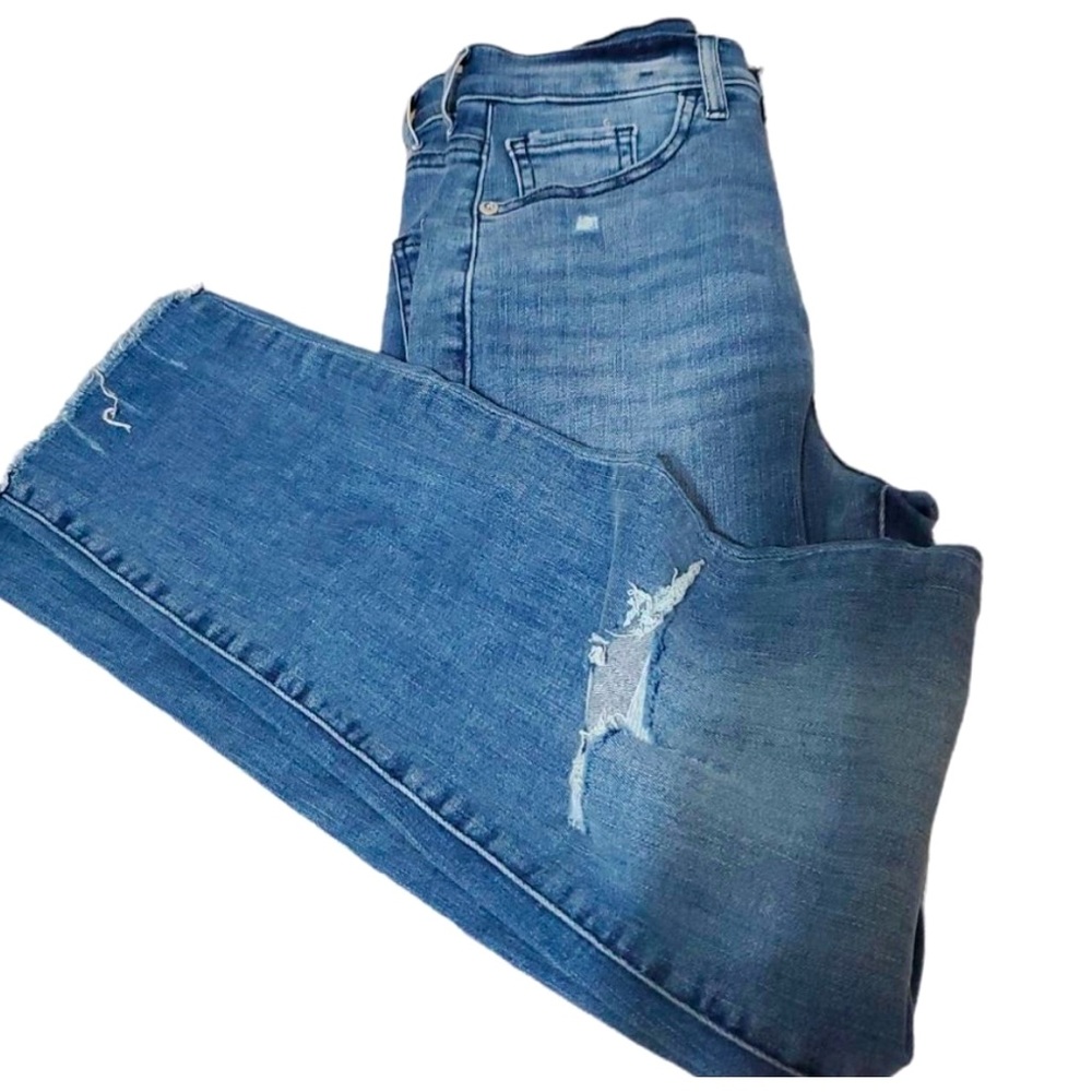 Express Slim Super High Rise Size 8R Jeans